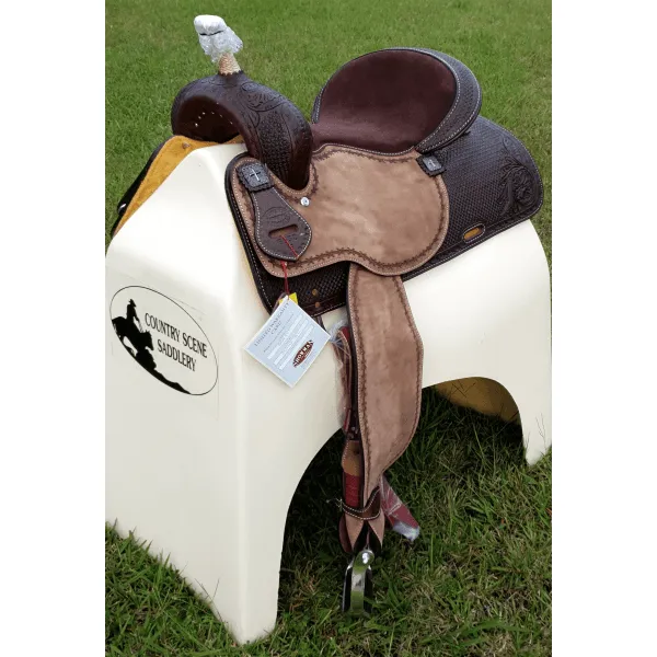 15", 16" Showman™ Argentina Cow Leather Barrel Style Saddle.