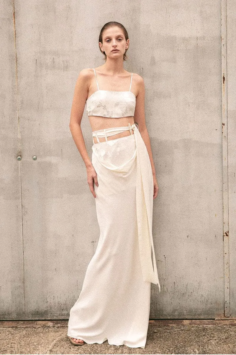 BEIGE LONG SKIRT WITH BELT