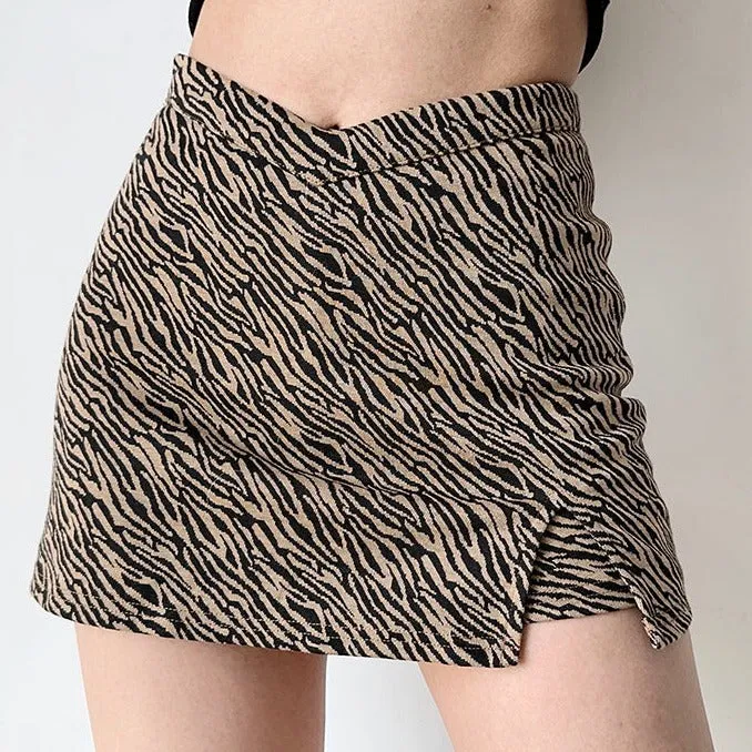 Chic Moment Mini Skirt Zebra