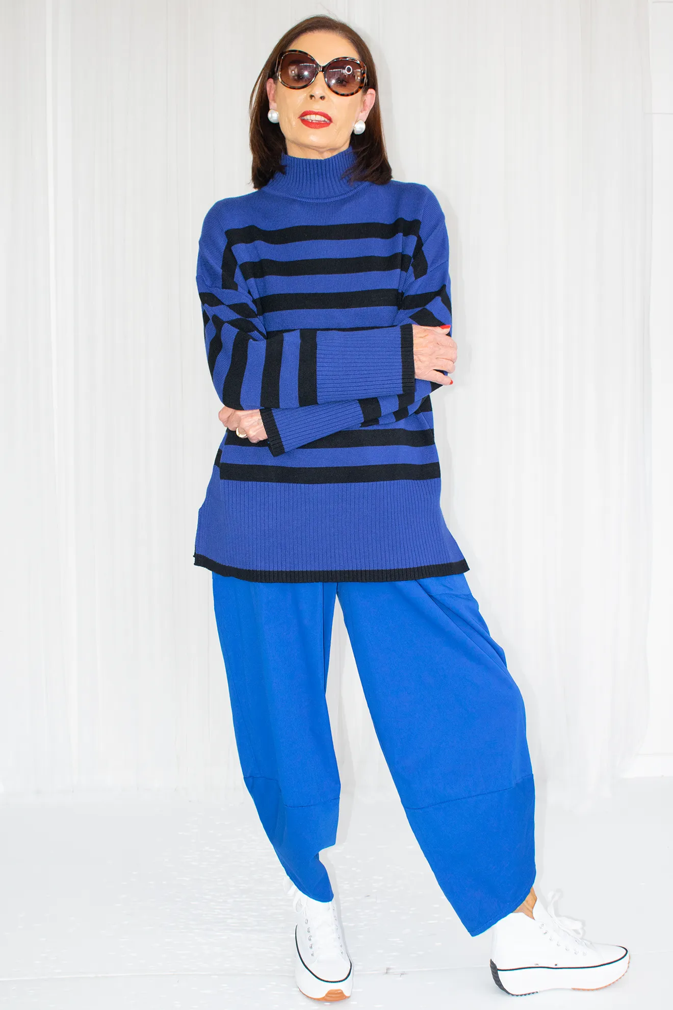 Mia Contrast Stripe Turle Neck Knit in Royal Blue/Black